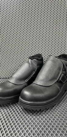 Ботинки сварщика зимние СИРИУС-ТИТАН, размер 43,НАТУРАЛЬНАЯ КОЖА, ПКП, иск.мех, Нитрил